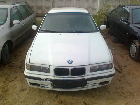 Подержанные Автозапчасти BMW 3-SERIES 1991 2.0 машиностроение седан 4/5 d.  2012-10-13